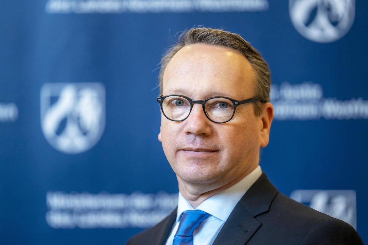 Minister der Justiz Dr. Benjamin Limbach
