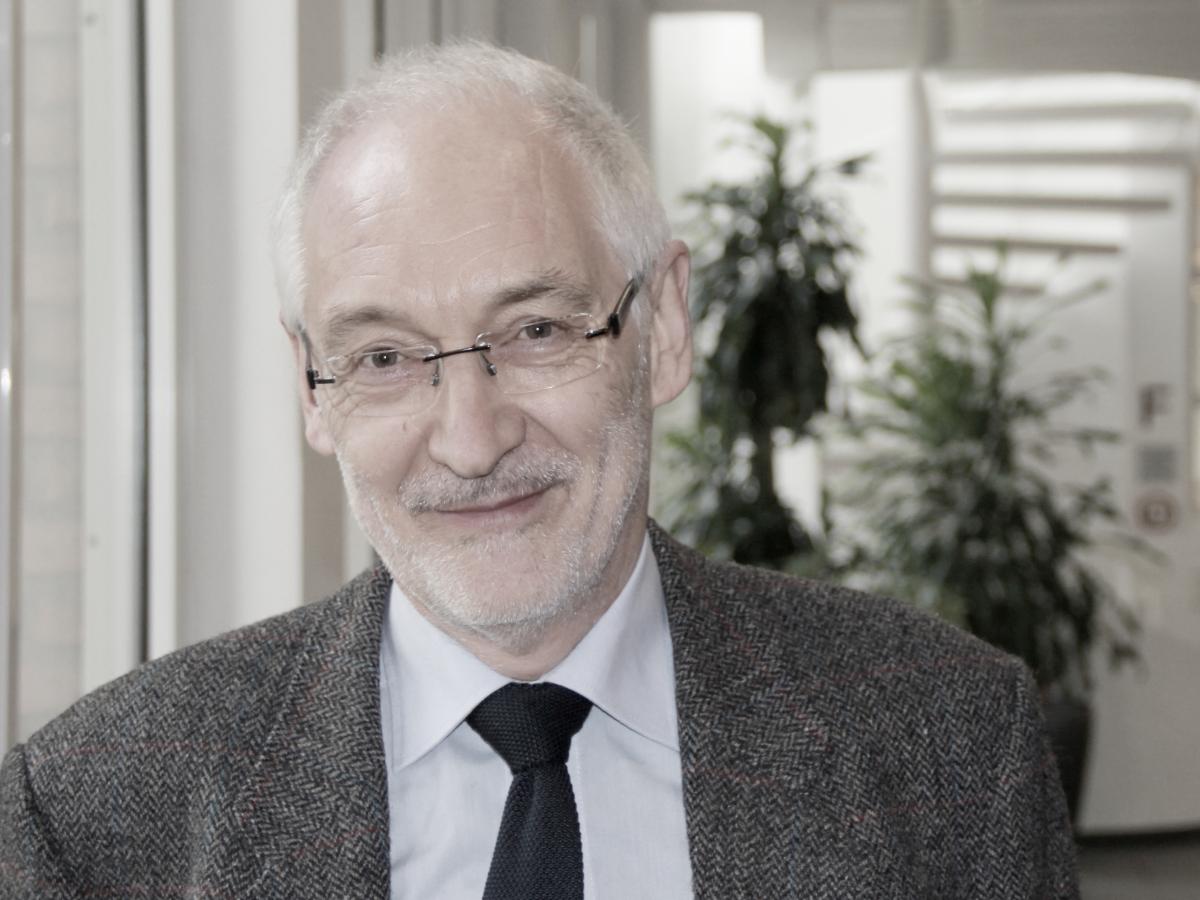 Prof. Dr. Horst Schlehofer
