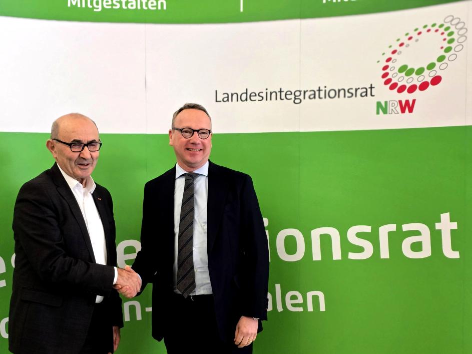 Vorsitzender des Landesintegrationsrats Tayfun Keltek, Minister der Justiz Dr. Benjamin Limbach