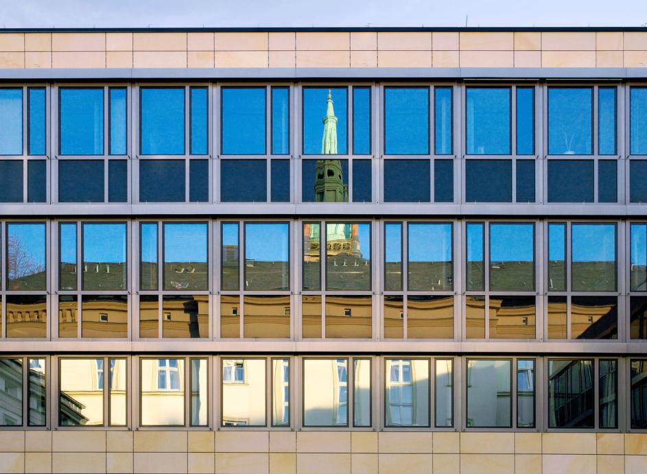 Fassade des Ministeriums der Justiz des Landes Nordrhein-Westfalen