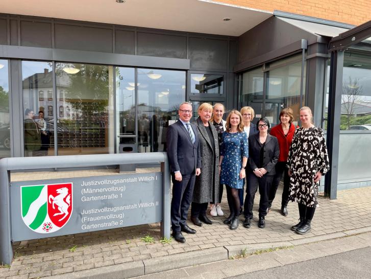 Justizminister Dr. Limbach stellt landesweites Konzept einer familiensensiblen Vollzugsgestaltung in Nordrhein-Westfalen vor